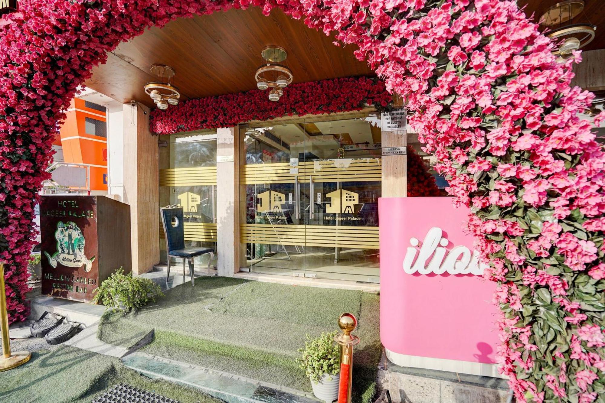 Hotel Jp Palace Nova Deli Exterior foto